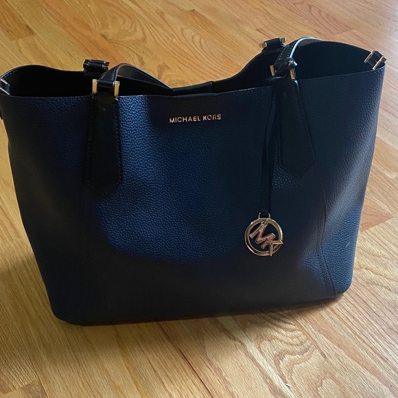 Michael Kors Dark Blue Leather Tote - Picture 2 of 7